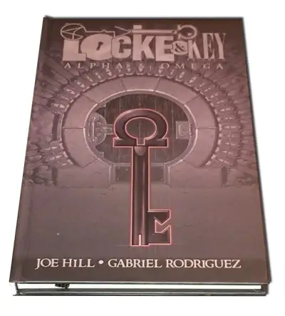 Locke and Key VI - Alpha and Omega - Firmado — Stephen King