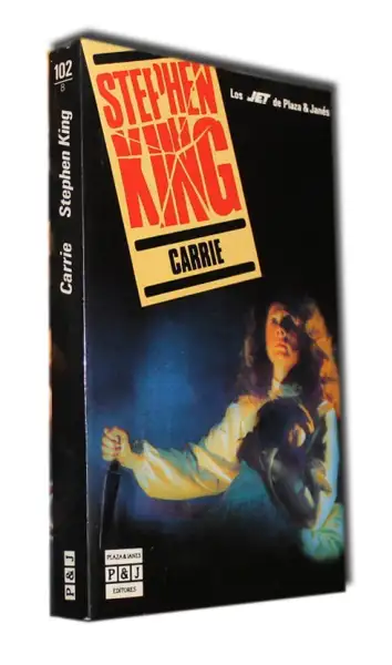 Carrie — Stephen King
