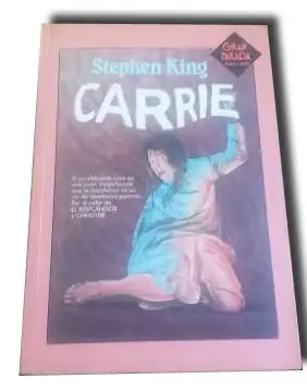 Carrie — Stephen King