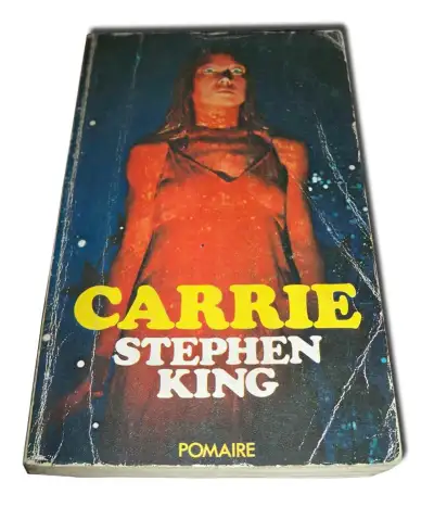 Carrie — Stephen King