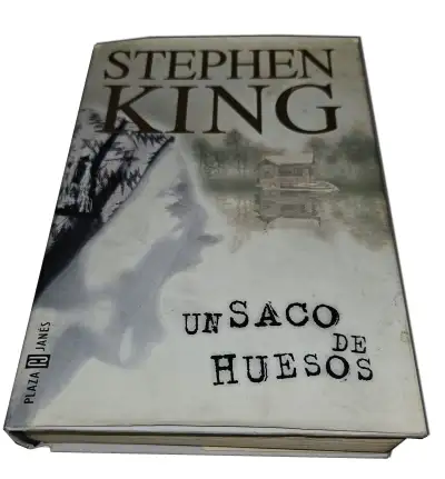 Un Saco de Huesos — Stephen King