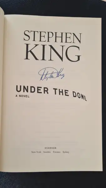 Under the Dome (Inglés) FIRMADO POR STEPHEN KING — Stephen King