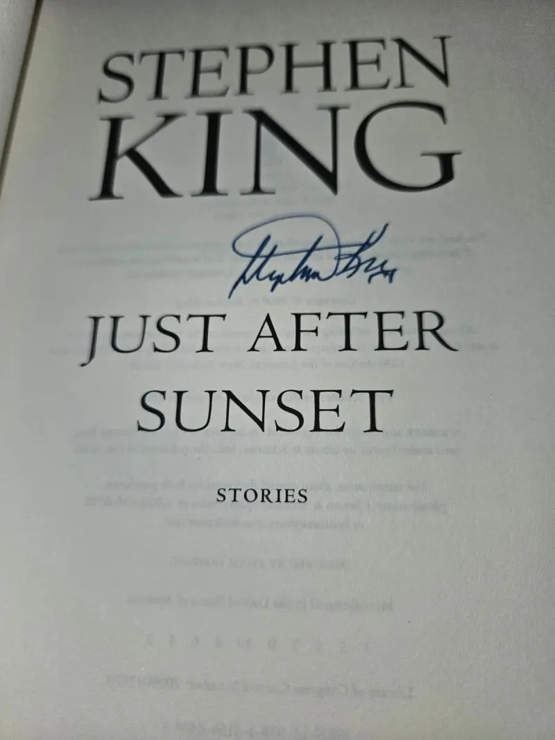 Just After Sunset - Firmado por Stephen King — Stephen King - 1