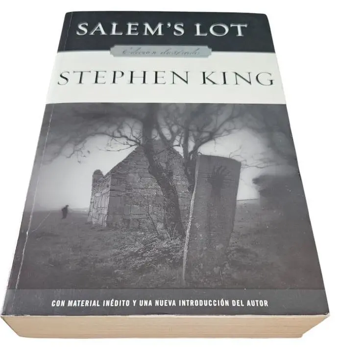 Salem's Lot - Edición ilustrada (tapas blandas) — Stephen King - 1